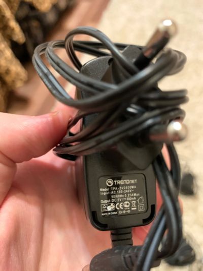 Лот: 14594095. Фото: 1. Блок питания trenonet 5v. Зарядные устройства, блоки питания для бытовой техники