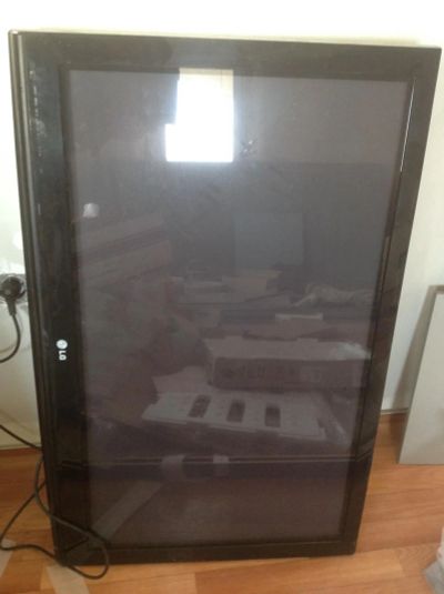 Лот: 7975987. Фото: 1. Жк телевизор lg 42" неисправный. Телевизоры