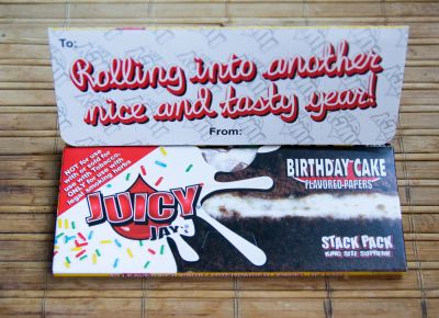 Лот: 11152954. Фото: 1. Бумажки Juicy Jay’s Happy Birthday... Аксессуары и запчасти для кальянов