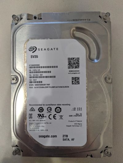 Лот: 15556249. Фото: 1. Seagate 2 tb. Жёсткие диски (HDD)
