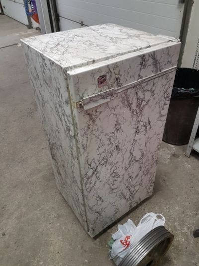 Лот: 11629624. Фото: 1. Бирюса 10. Холодильники, морозильные камеры