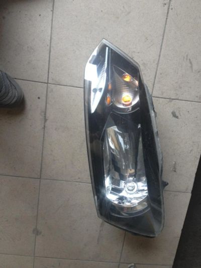 Лот: 7892305. Фото: 1. Фара левая VW Polo. Оптика и освещение