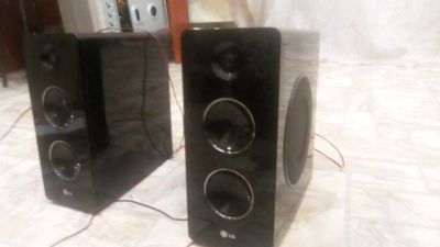 Лот: 12886684. Фото: 1. Коло нки Ӏg 160 w звук супер особенно... Активные акустические системы