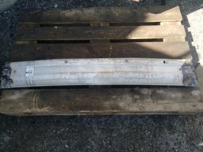 Лот: 21411075. Фото: 1. усилитель бампера Toyota Camry... Двигатель и элементы двигателя