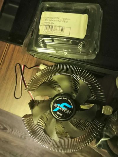Лот: 14961551. Фото: 1. Intel Pentium G5400 gold Кулер... Процессоры