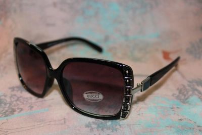 Лот: 4022620. Фото: 1. Солнцезащитные очки GUCCI. Модель... Очки солнцезащитные