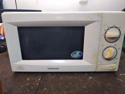 Лот: 12786618. Фото: 1. Samsung СВЧ микроволновка. Микроволновки, мини-печи