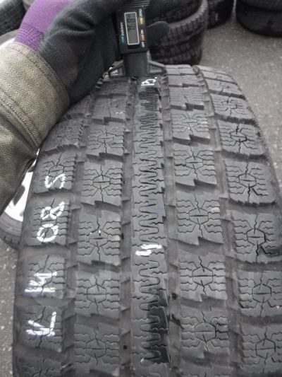 Лот: 14407362. Фото: 1. Toyo Garit G4, 215/60 R16 жир... Шины