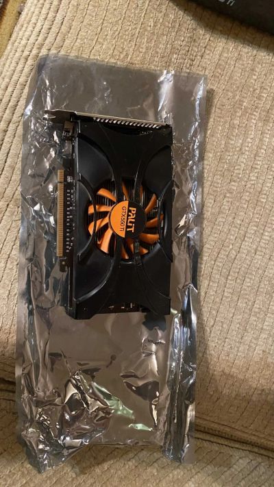 Лот: 18342030. Фото: 1. Видеокарта GTX 550ti 1Gb. Видеокарты