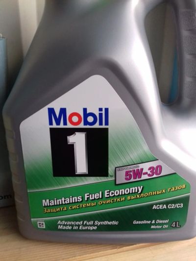 Лот: 12019883. Фото: 1. Mobil 1 5w30. Масла, жидкости