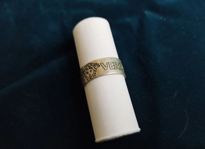 Лот: 19601933. Фото: 1. Серебряное кольцо Versace. Кольца, перстни
