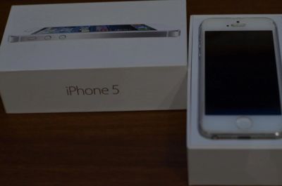 Лот: 8146159. Фото: 1. Iphone 5. Смартфоны
