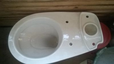 Лот: 7452126. Фото: 1. Новый унитаз без бачка. Заберите... Унитазы, биде