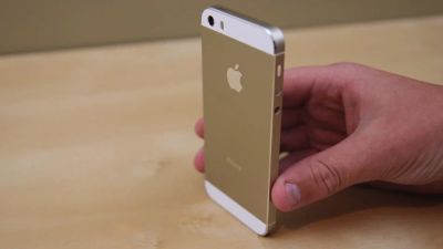 Лот: 4996300. Фото: 1. iphone 5s gold lte a1457. Смартфоны