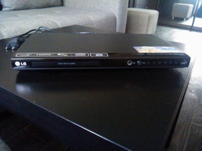 Лот: 8361448. Фото: 1. DVD-плеер LG DVX-647KH с караоке. DVD, Blu-Ray плееры