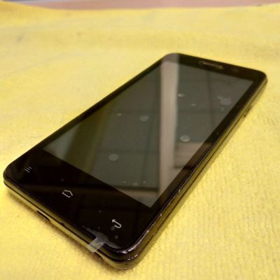 Лот: 12712826. Фото: 1. Fly IQ4403. Принимаем оплату картой... Смартфоны