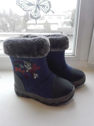 Лот: 11360349. Фото: 1. валенки детские. Валенки, угги, унты