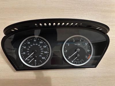 Лот: 15664389. Фото: 1. Панель приборов. Табло. Bmw 5-series... Салон