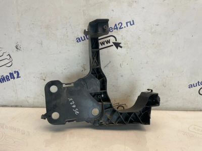 Лот: 23532259. Фото: 1. крепление фары Renault Megane... Двигатель и элементы двигателя