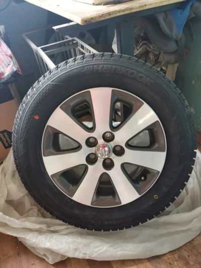 Лот: 23328502. Фото: 1. Зимние колеса r15 195/65/15 Toyota... Шины на дисках