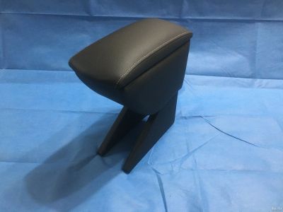 Лот: 17528323. Фото: 1. Подлокотник Ford Fusion 2002 -... Салон