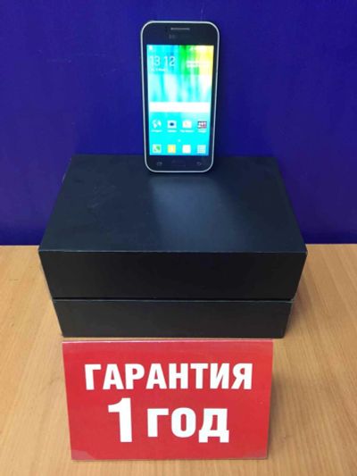 Лот: 16214268. Фото: 1. Смартфон samsung j100fn (0r28g74ggelj... Смартфоны