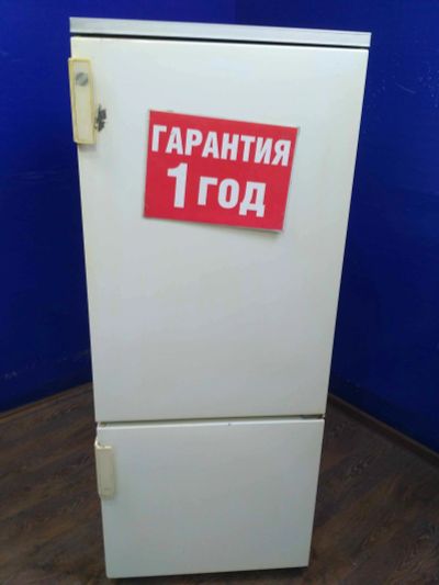 Лот: 14114522. Фото: 1. Холодильник (эконом) бирюса б-18... Холодильники, морозильные камеры