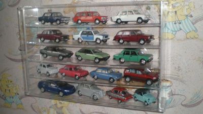 Лот: 3227759. Фото: 1. Стеллаж для моделей... Автомоделизм
