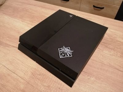 Лот: 16523439. Фото: 1. PlayStation 4 (PS4) , 2 геймпада... Игровые приставки, консоли