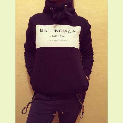 Лот: 4966881. Фото: 1. Ballinciaga кофта женская черная. Свитеры, толстовки, худи