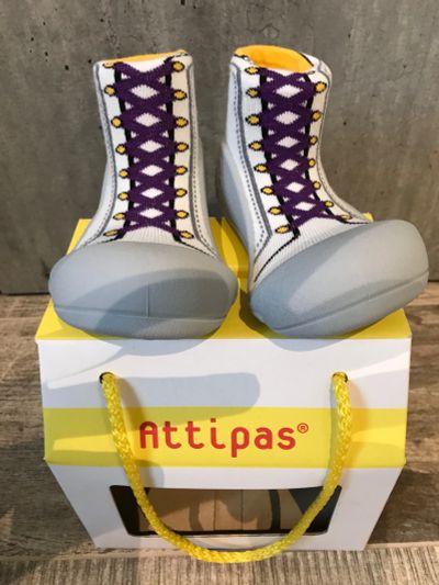 Лот: 14617221. Фото: 1. Attipas sneakers. Другое (обувь)