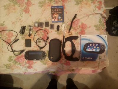 Лот: 10932035. Фото: 1. Продам PS Vita Wi-fi. Игровые приставки, консоли