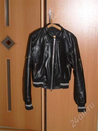 Лот: 302732. Фото: 1. Итальянская куртка кожезам. Размер... Верхняя одежда
