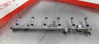 Лот: 18306725. Фото: 1. Форсунка Toyota Altezza GXE10... Топливная система