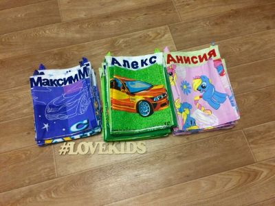 Лот: 11102079. Фото: 1. кармашек в кабинку садика именные. Другое (творчество)