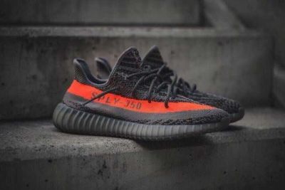 Лот: 10901771. Фото: 1. Кроссовки Adidas yeezy boost 350. Кеды, кроссовки, слипоны