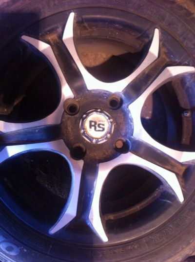 Лот: 7411265. Фото: 1. R15* диски rs резина Hankook. Шины на дисках