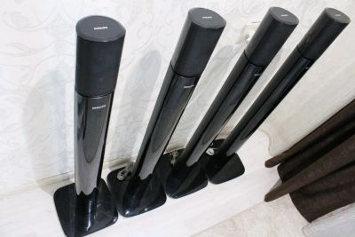 Лот: 14458125. Фото: 1. Колонки напольные Philips. Пассивные акустические системы
