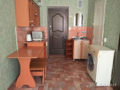 Лот: 11742160. Фото: 1. Гостинка 18м (Коммунальная, 6). Квартиры, студии