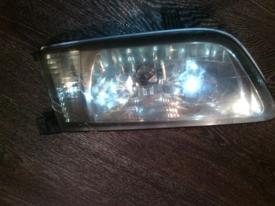 Лот: 7790434. Фото: 1. Фара (правая) Nissan Sunny. Оптика и освещение