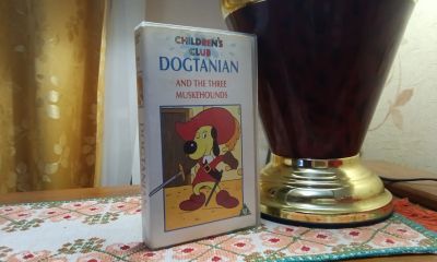 Лот: 20891255. Фото: 1. Видеокассета Dogtanian and the... Видеозаписи, фильмы