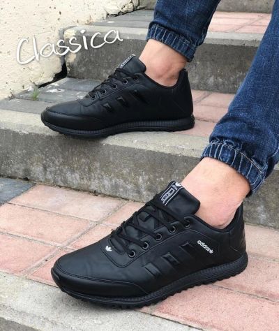 Лот: 17337359. Фото: 1. Кроссовки Аdidas. Кеды, кроссовки, слипоны