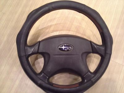 Лот: 4744619. Фото: 1. Руль Subaru. Салон