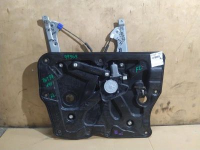 Лот: 21396703. Фото: 1. стеклоподъемник Nissan X-Trail... Двигатель и элементы двигателя