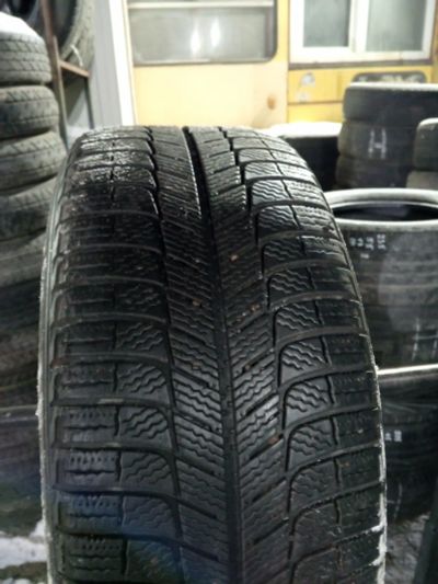Лот: 24887347. Фото: 1. (1шт) 225-45-17 Michelin X-lce3. Шины