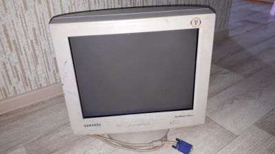 Лот: 17955016. Фото: 1. Монитор Samsung SyncMaster 755DFX. ЭЛТ-мониторы