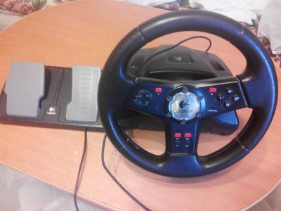 Лот: 6735748. Фото: 1. Руль Logitech Formula Feedback... Рули, джойстики