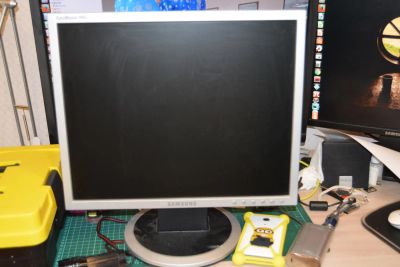 Лот: 9802617. Фото: 1. Монитор SyncMaster 740n 17'. ЖК-мониторы