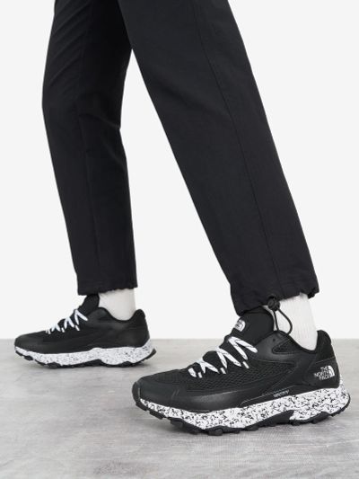 Лот: 25109145. Фото: 1. Кроссовки женские The North Face... Другое (одежда, обувь, галантерея)