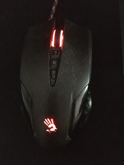 Лот: 16988878. Фото: 1. Мышь проводная A4Tech Bloody V5... Клавиатуры и мыши